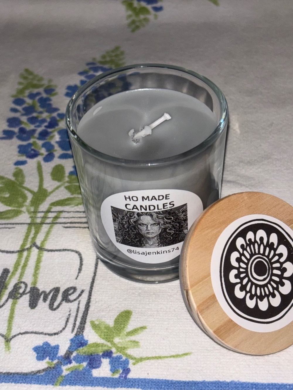 Clean Cotton & Linen Scented Candle